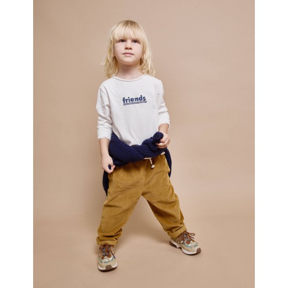 Pantalon pana gomas