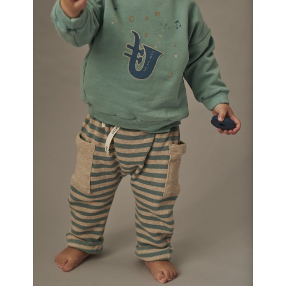 Nilo. Pantalon rayitas bolsillos
