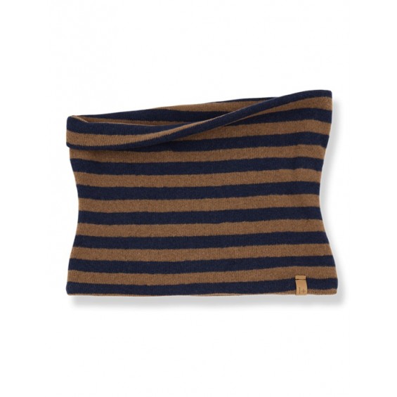 Nur. Cuello rayas