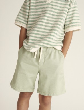 Sergio. Bermuda kids